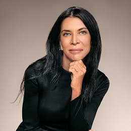 Dr. Elizabeth Poyner